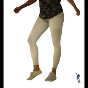 zuda Petite Z-Move 7/8 leggings with mixed mesh.NWT